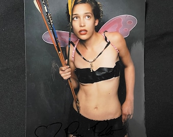 arbresha maliqi add piper perabo bikini image