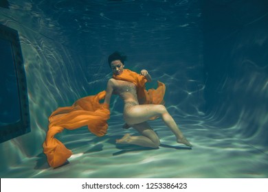 cheyenne bacon add nude men underwater photo