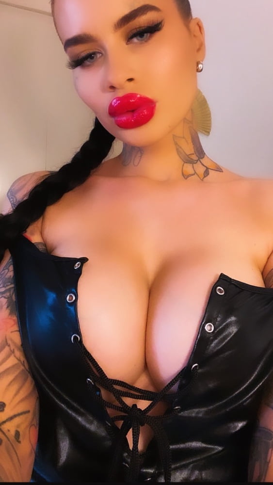 debbie joannou add big tits lips photo