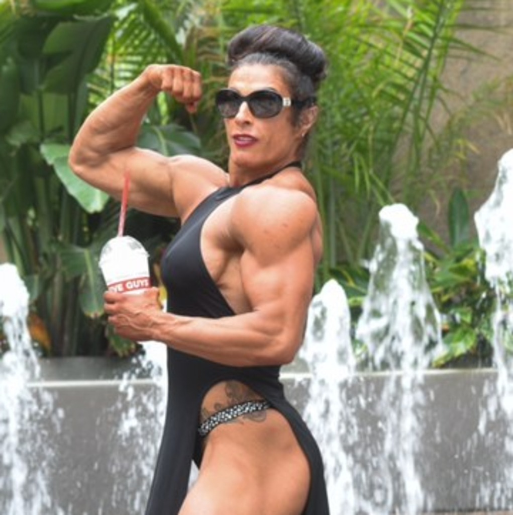 brad fiorenza add her biceps cam photo