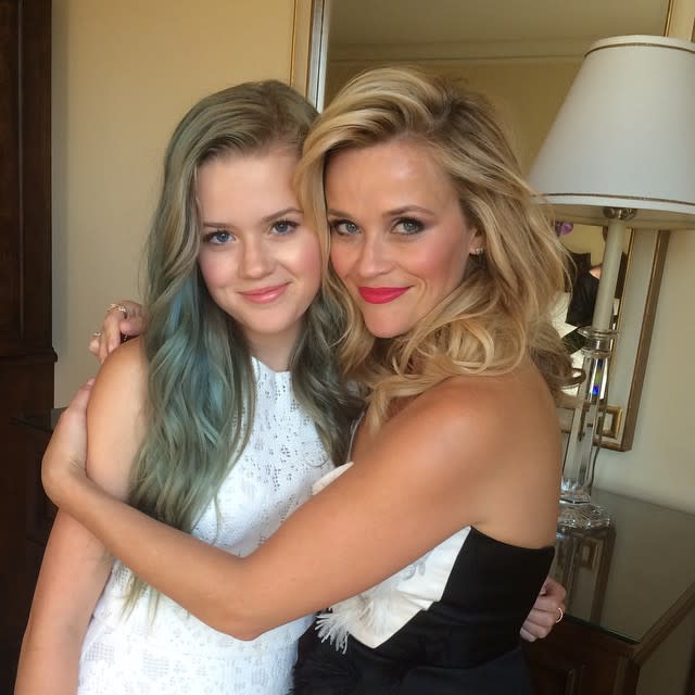 caroline natalie add reese witherspoon leaked photo