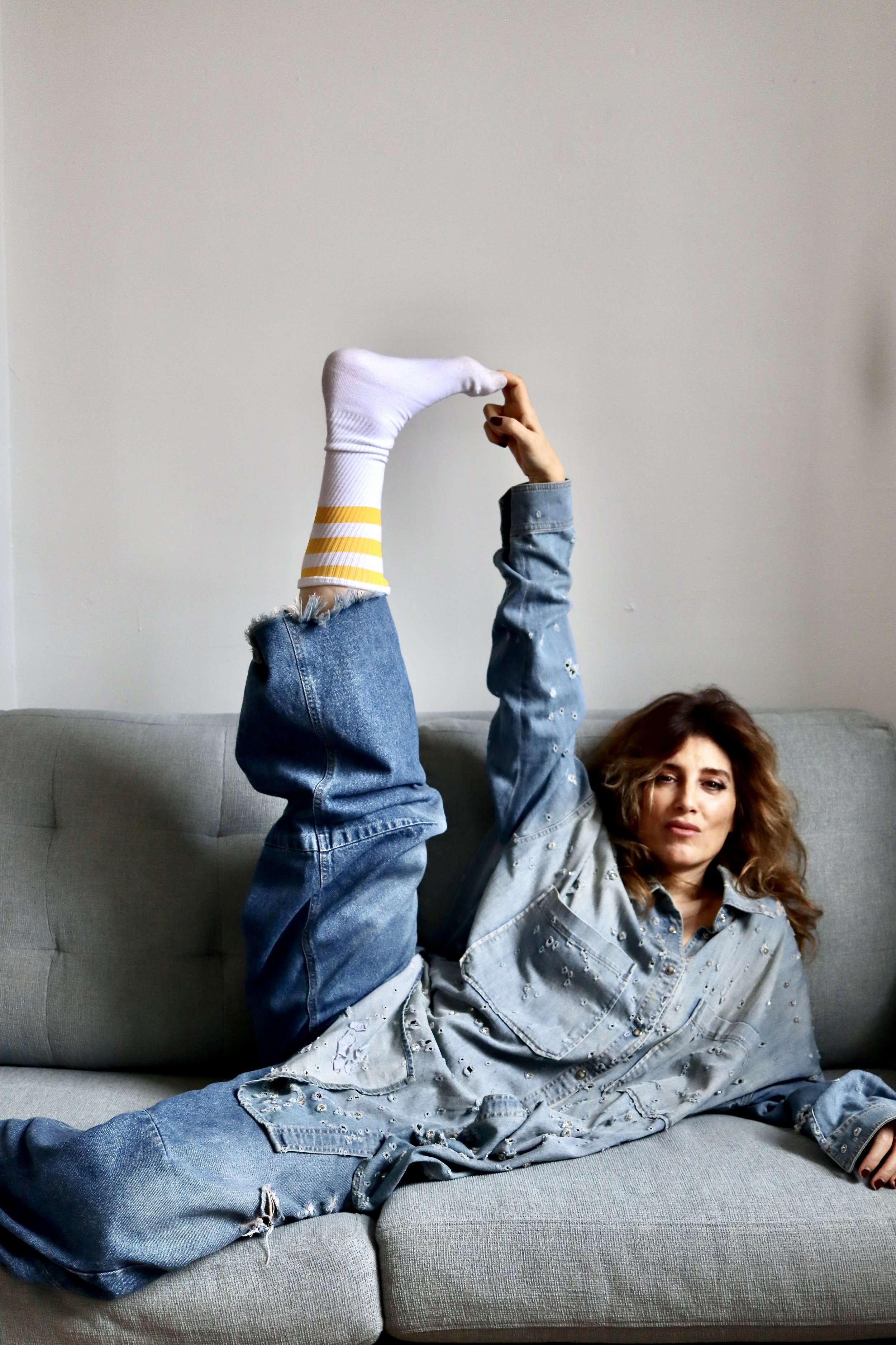 ar ar chavez add sexy jennifer esposito photo