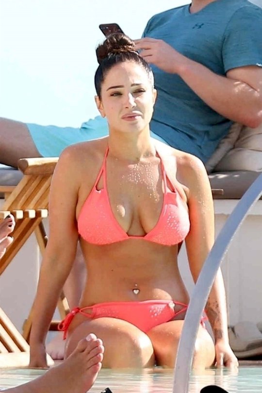 christopher kleven add tulisa contostavlos nude image