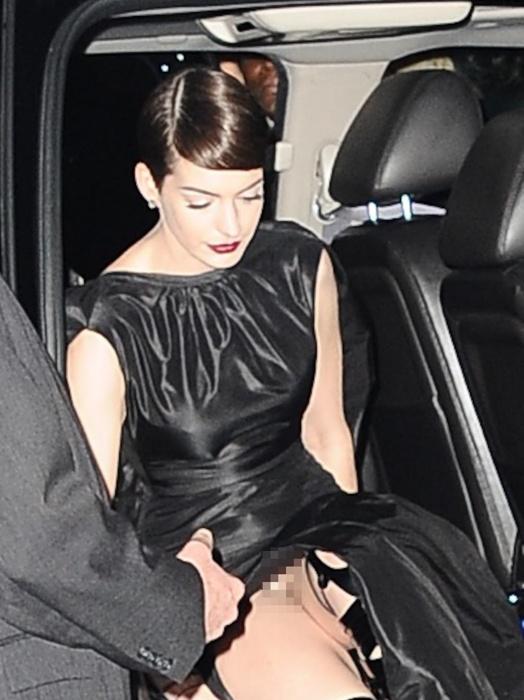 denisha campbell add anne hathaway upskirts image