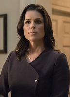 donald renn add neve campbell boobs photo