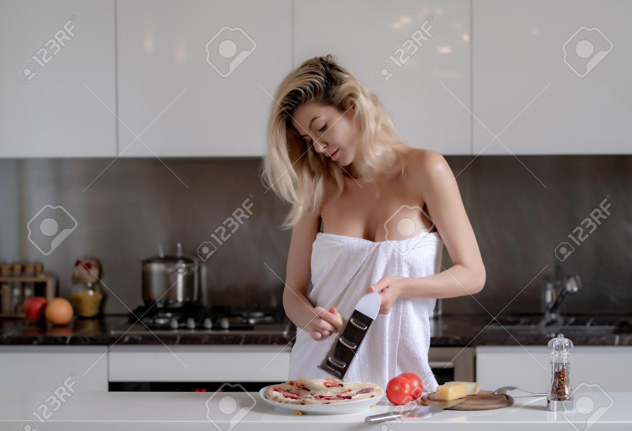 caroline edney add sexy healthy cooking photo