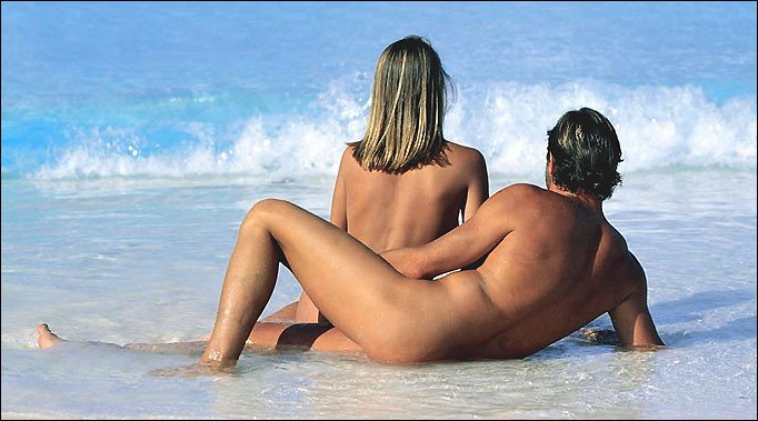 caroline hong add nude beach couples image