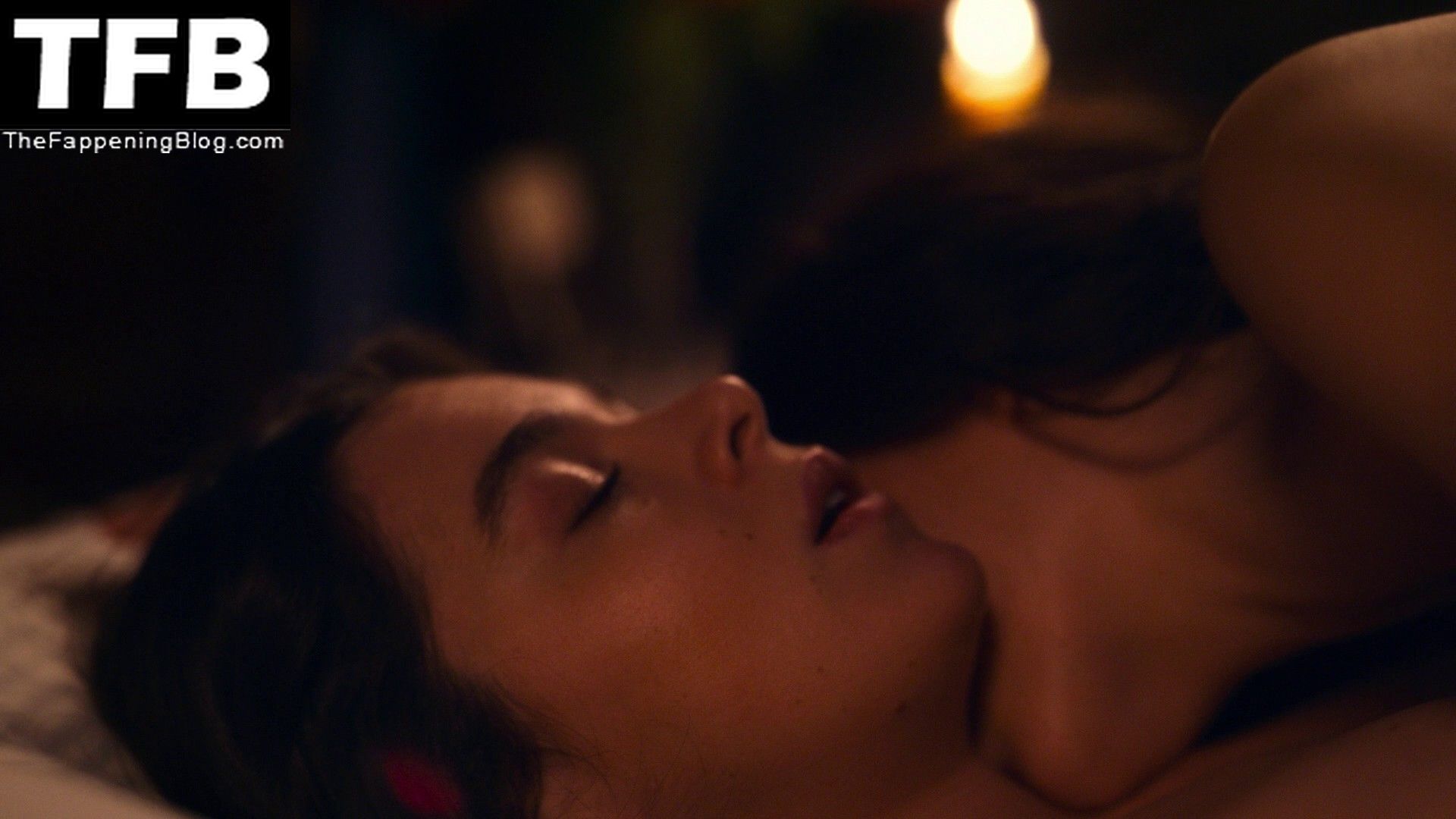 billa bong add hailee steinfeld sex scene image