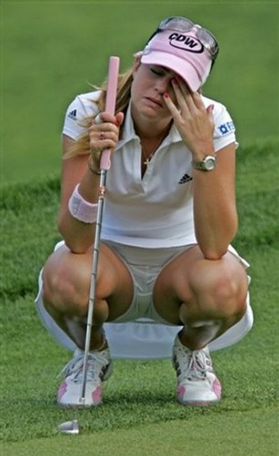 amanda m wells add golfer upskirts photo