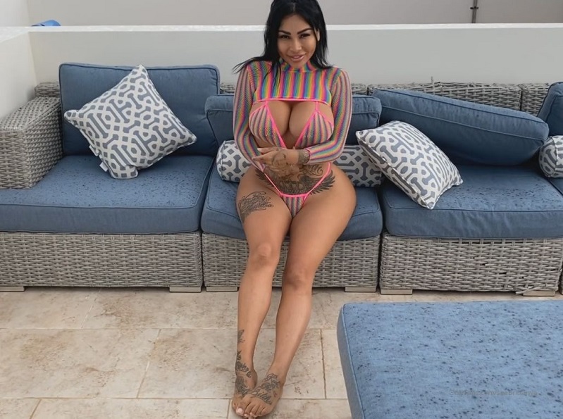 daina elliott add brittanya razavi onlyfans videos photo