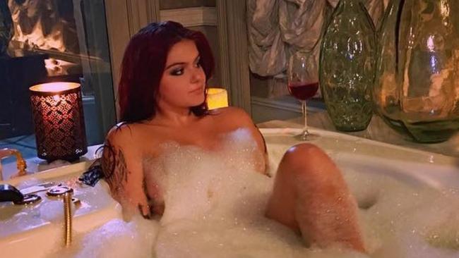 danny howley add naked photos of ariel winter photo