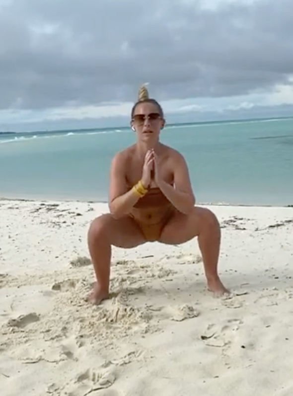 anthony jew add naked wives on the beach photo