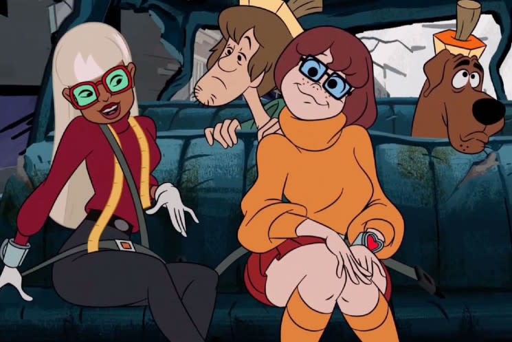 berna yap add scooby doo daphne and velma porn image