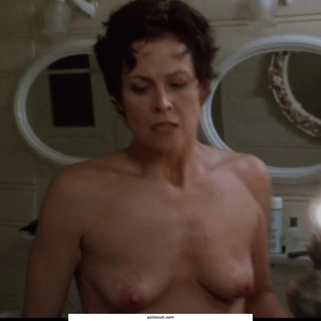 christina marie weiss add sigourney weaver nude photo