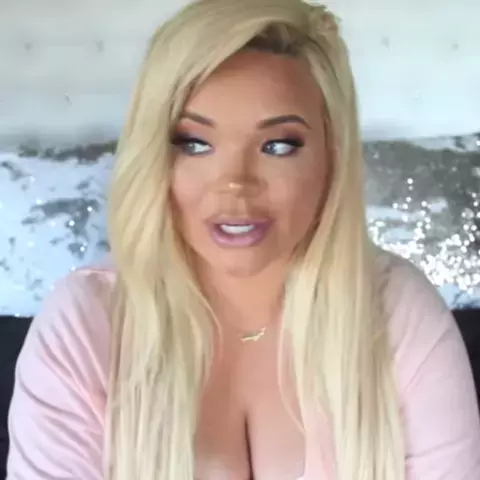 clare leahy add trisha paytas tape photo