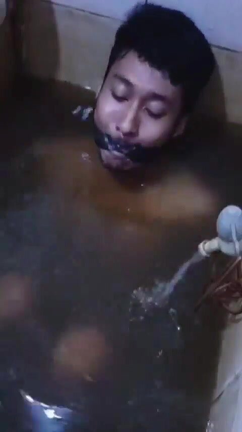 allen manio add drowning bondage photo