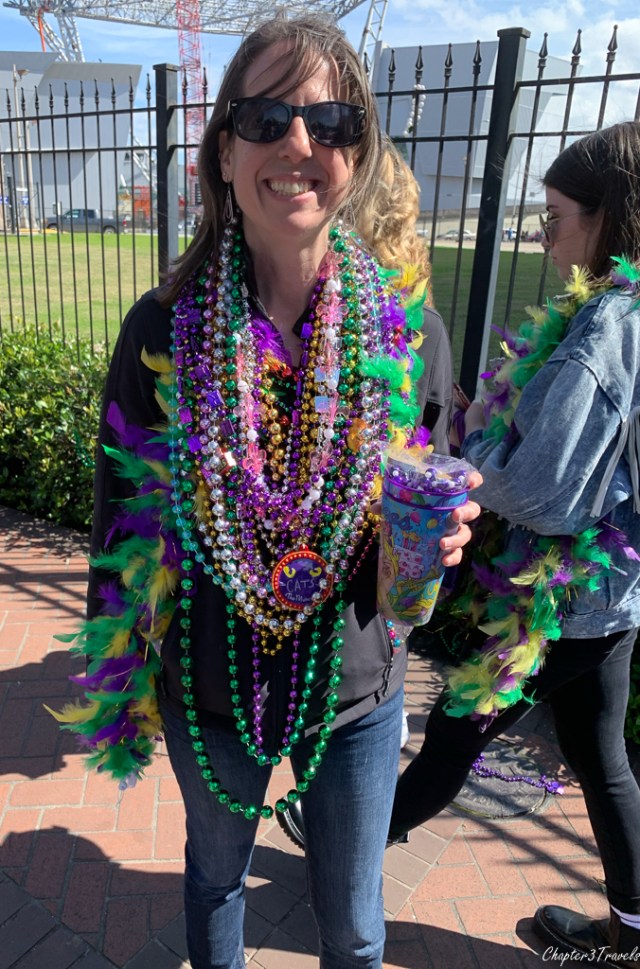 avic daran add big tits mardi gras photo