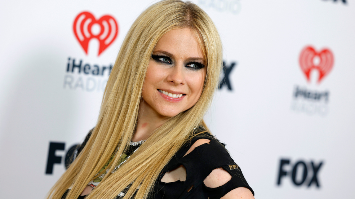 chelsie mcgraw add avril lavigne height and weight photo