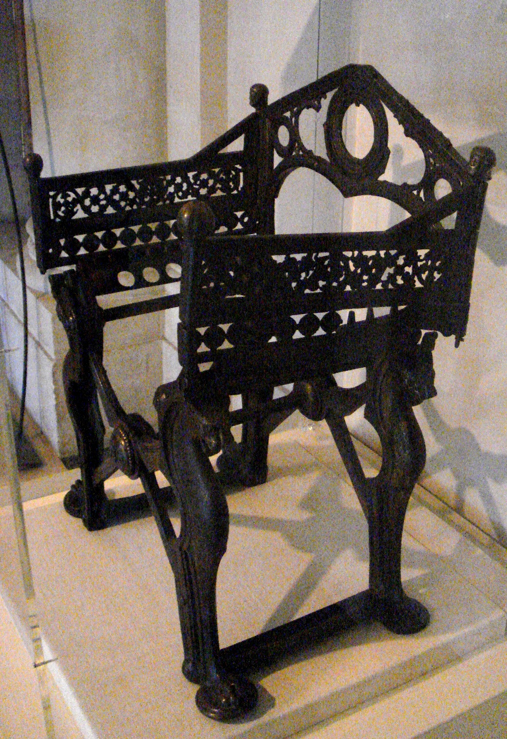 bruce mackey add queening chairs middle ages photo