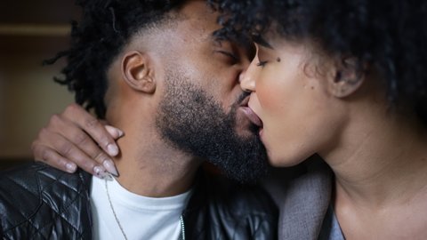 cierra simmons add black kissing porn image