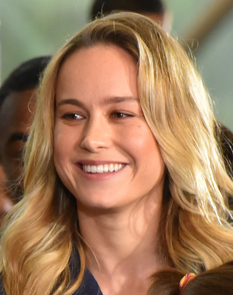 aj cogswell add brie larson naked photo