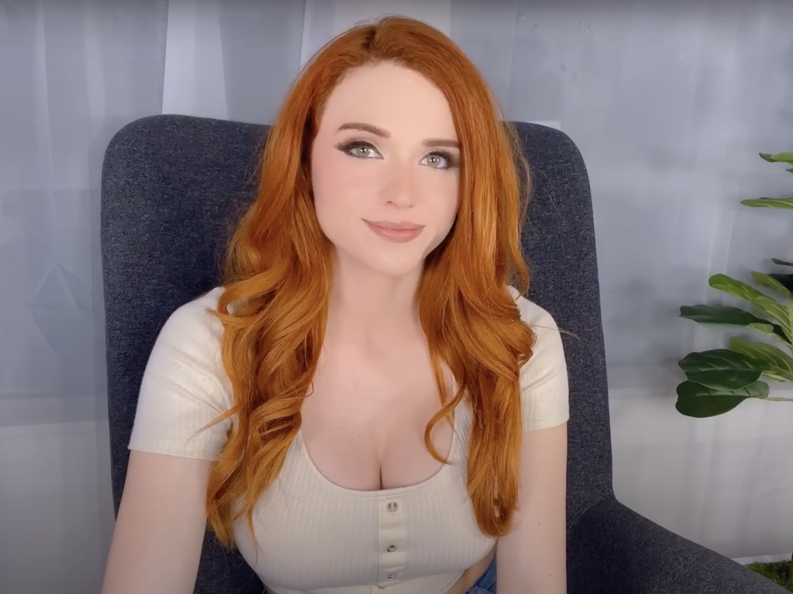 ali doherty add amouranth sexs photo