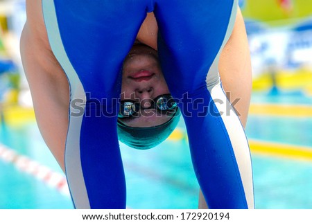 clarissa owen add swimmer cameltoe photo