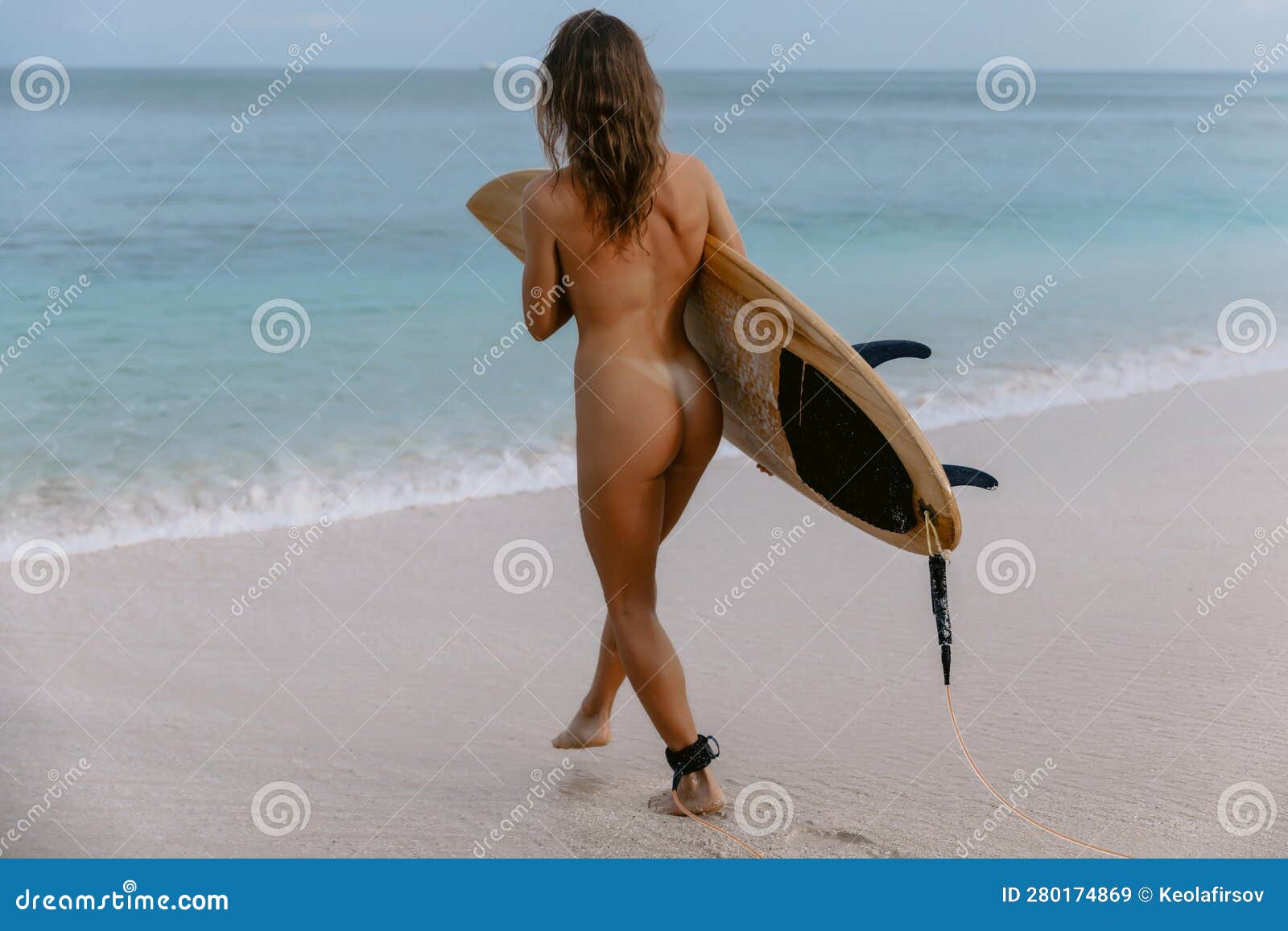 austin purvis add female nude surfing photo