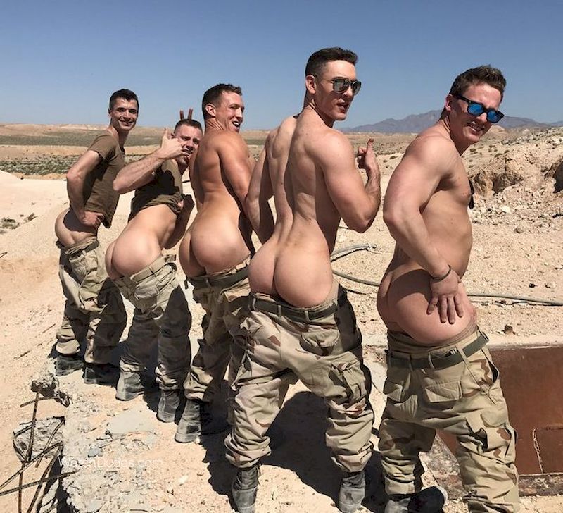 dane mccullough add hot army men nude photo