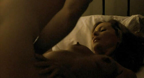 allen duty add gillian anderson topless photo