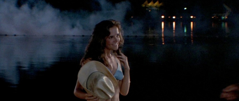 boran yilmaz add lea thompson bikini image