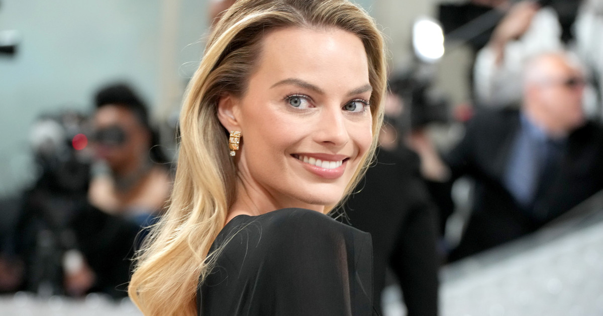 barbara darragh add margot robbie nak image