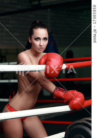 angela hogrefe add naked female boxers photo