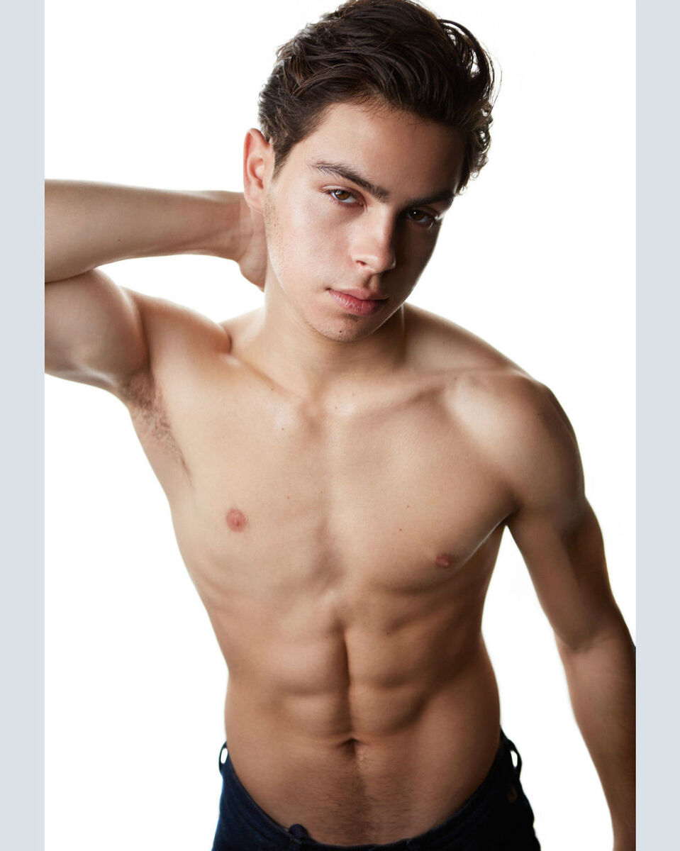 chad vandiver add naked jake t austin photo