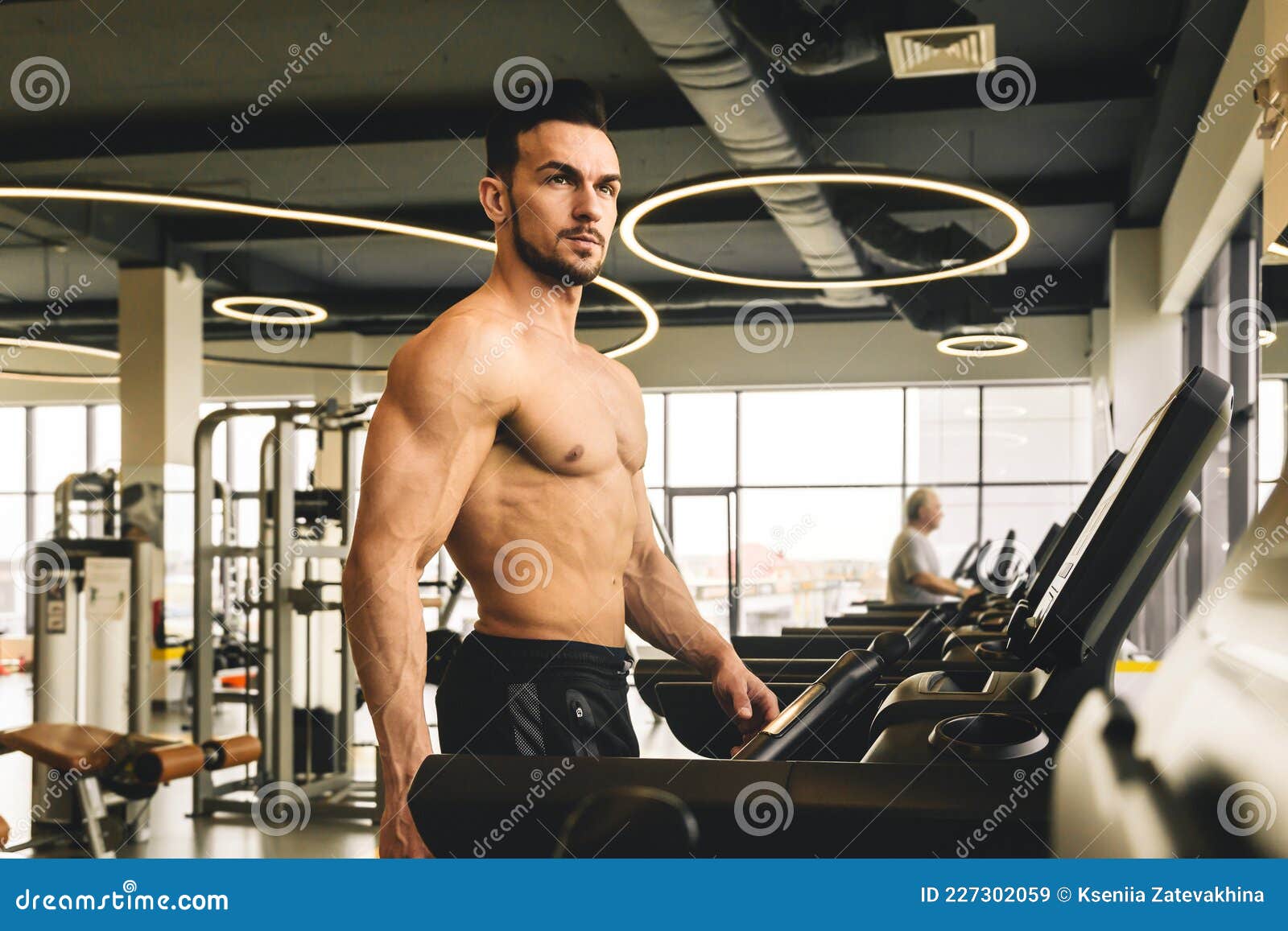 aayush bhatnagar add naked on a treadmill image