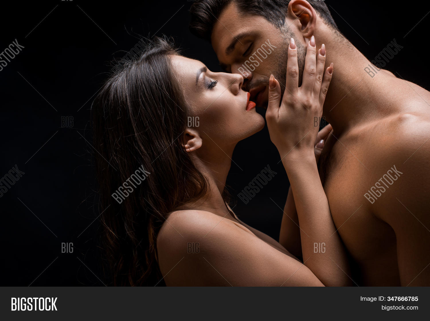 andrew reddecliff add naked woman kissing woman photo