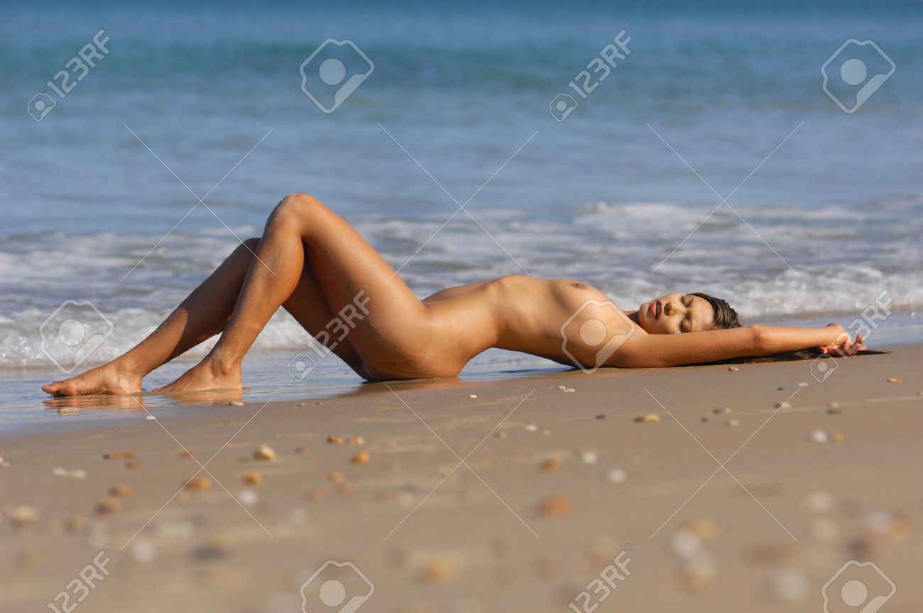 alastair harris add nude beachgirls photo