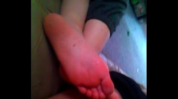 bui nhat linh add sister feet porn image