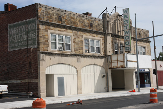 charlotte christiansen add toledo gloryhole photo